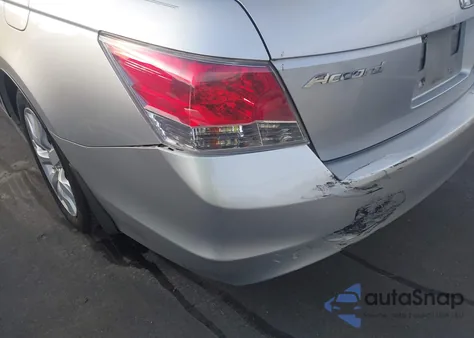 2008 Honda Accord Sdn 2.4 Ex-L/Ex-L z USA, uszkodzony, nr VIN 1HGCP25818A070696